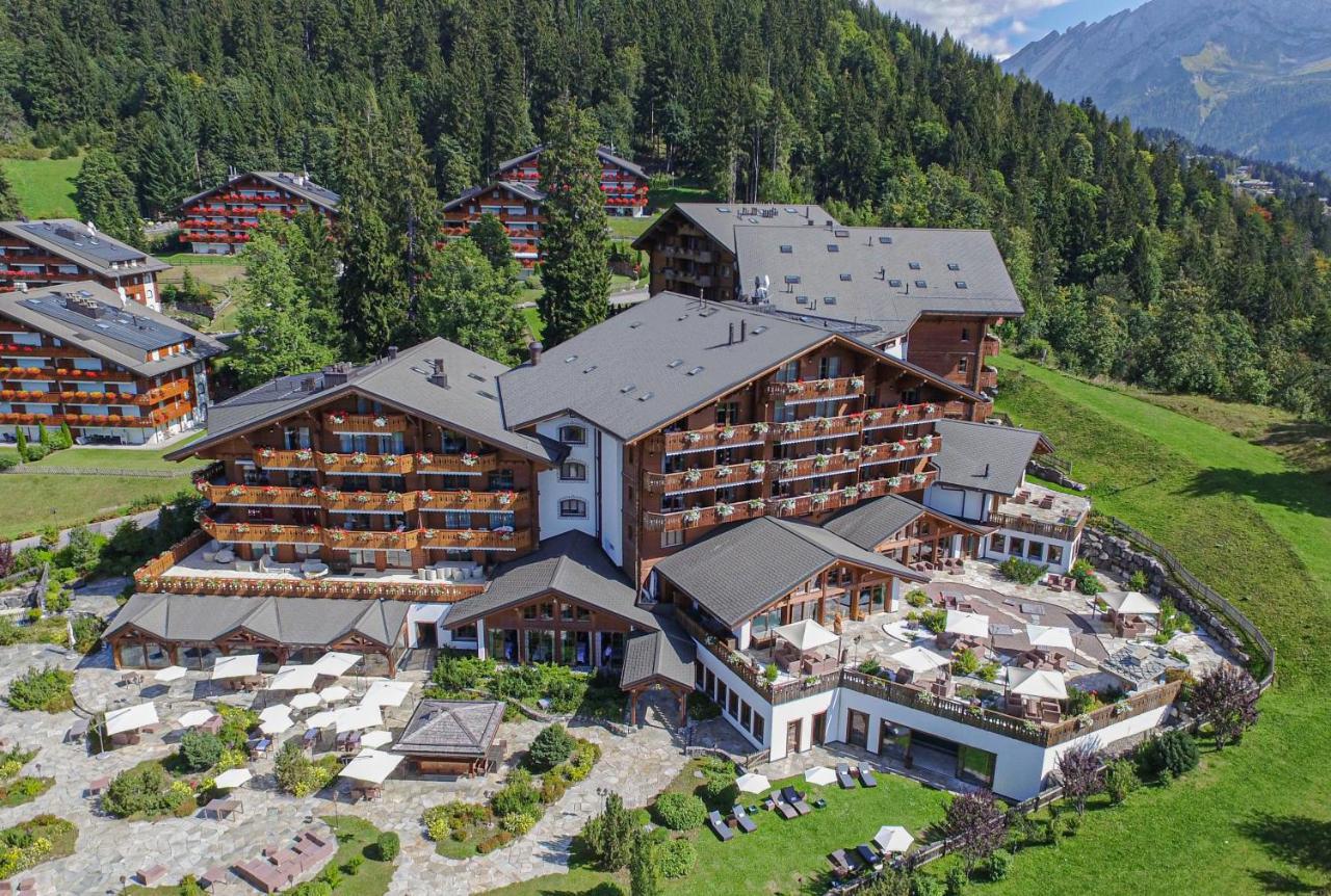 Chalet Royalp Hotel & Spa Вилар сюр Олон Екстериор снимка